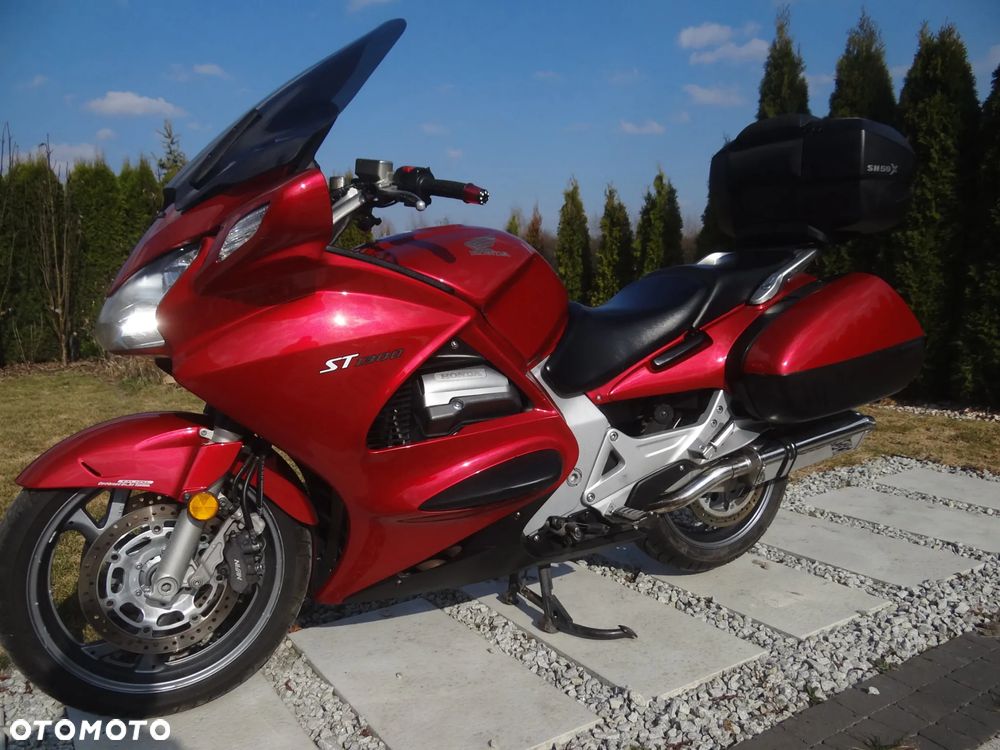 Honda ST - 1