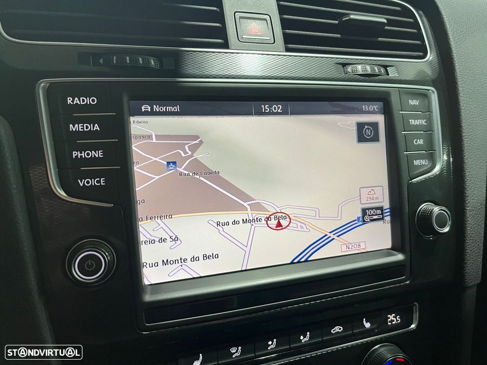 VW Golf 2.0 TDi DPF DSG GTD - 22