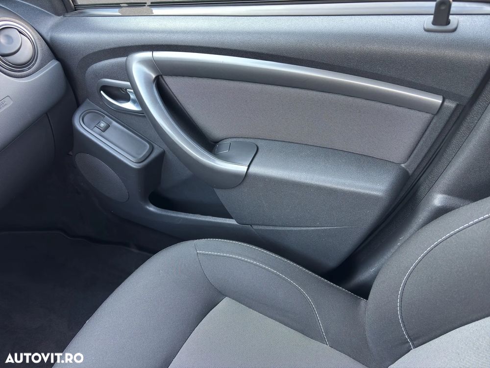 Dacia Duster dCi 110 FAP 4x4 Prestige - 19
