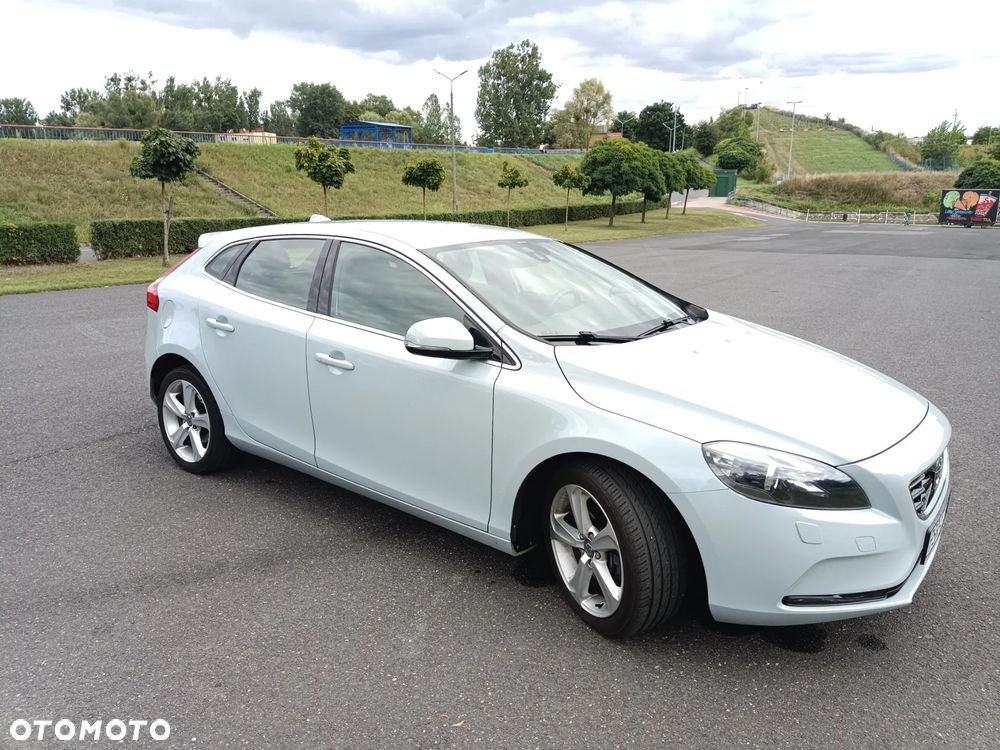 Volvo V40 D3 - 4