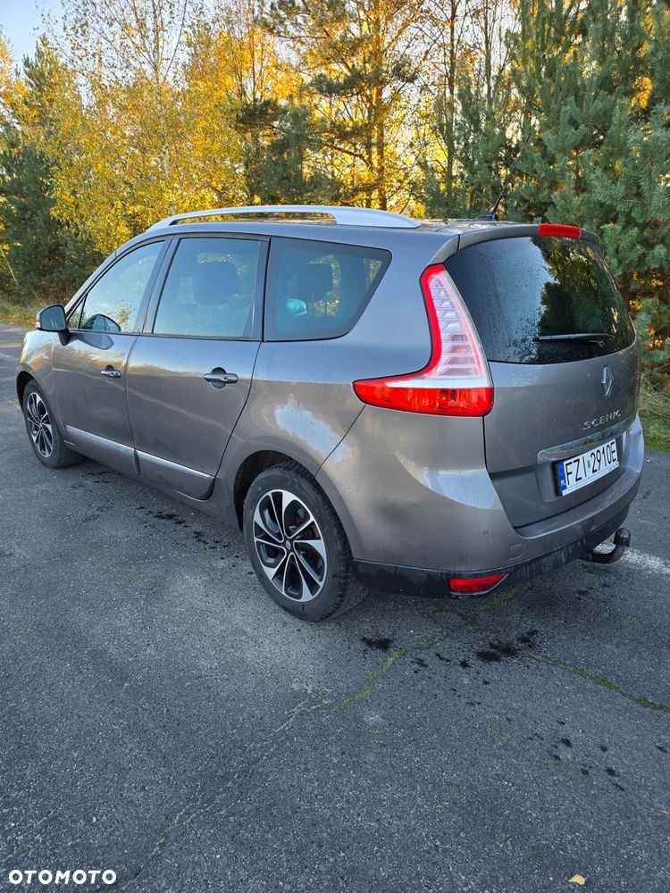 Renault Grand Scenic - 5
