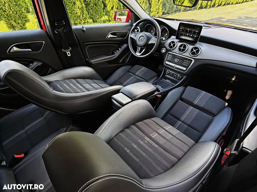 Mercedes-Benz GLA 200 d 4MATIC 7G-DCT UrbanStyle Edition - 10