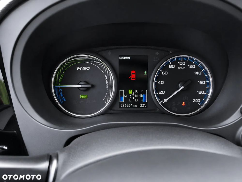Mitsubishi Outlander Instyle NAVI - 7