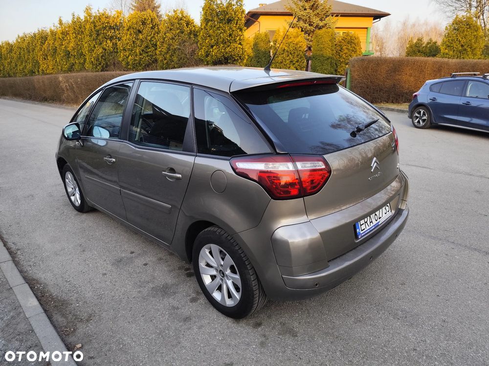 Citroën C4 Picasso - 11