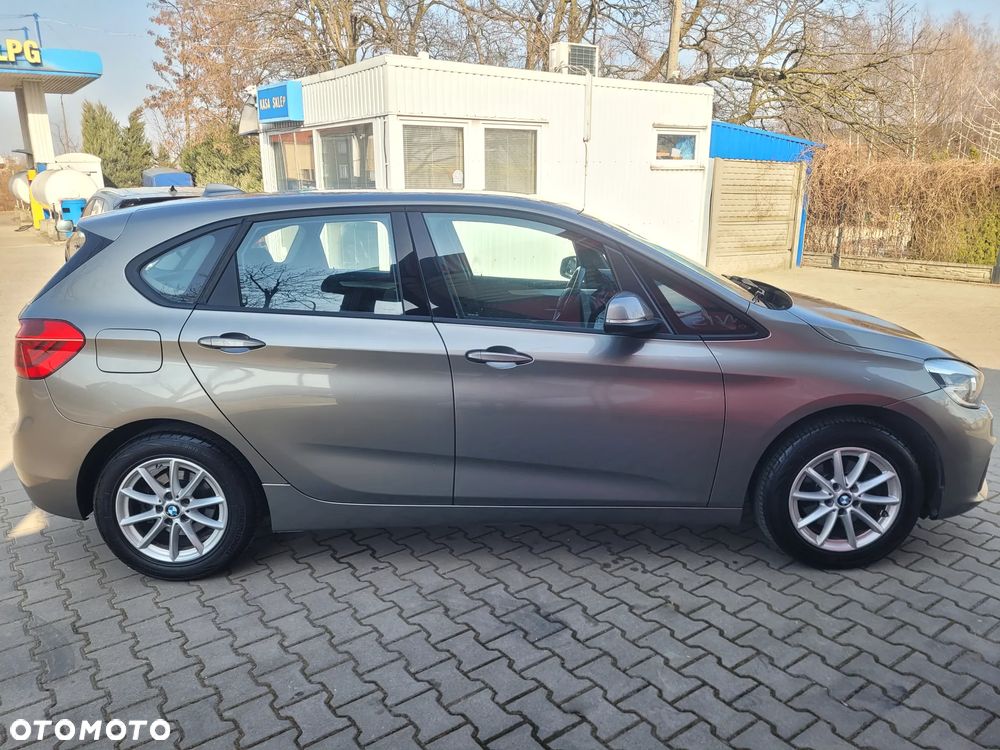 BMW Seria 2 218d - 2