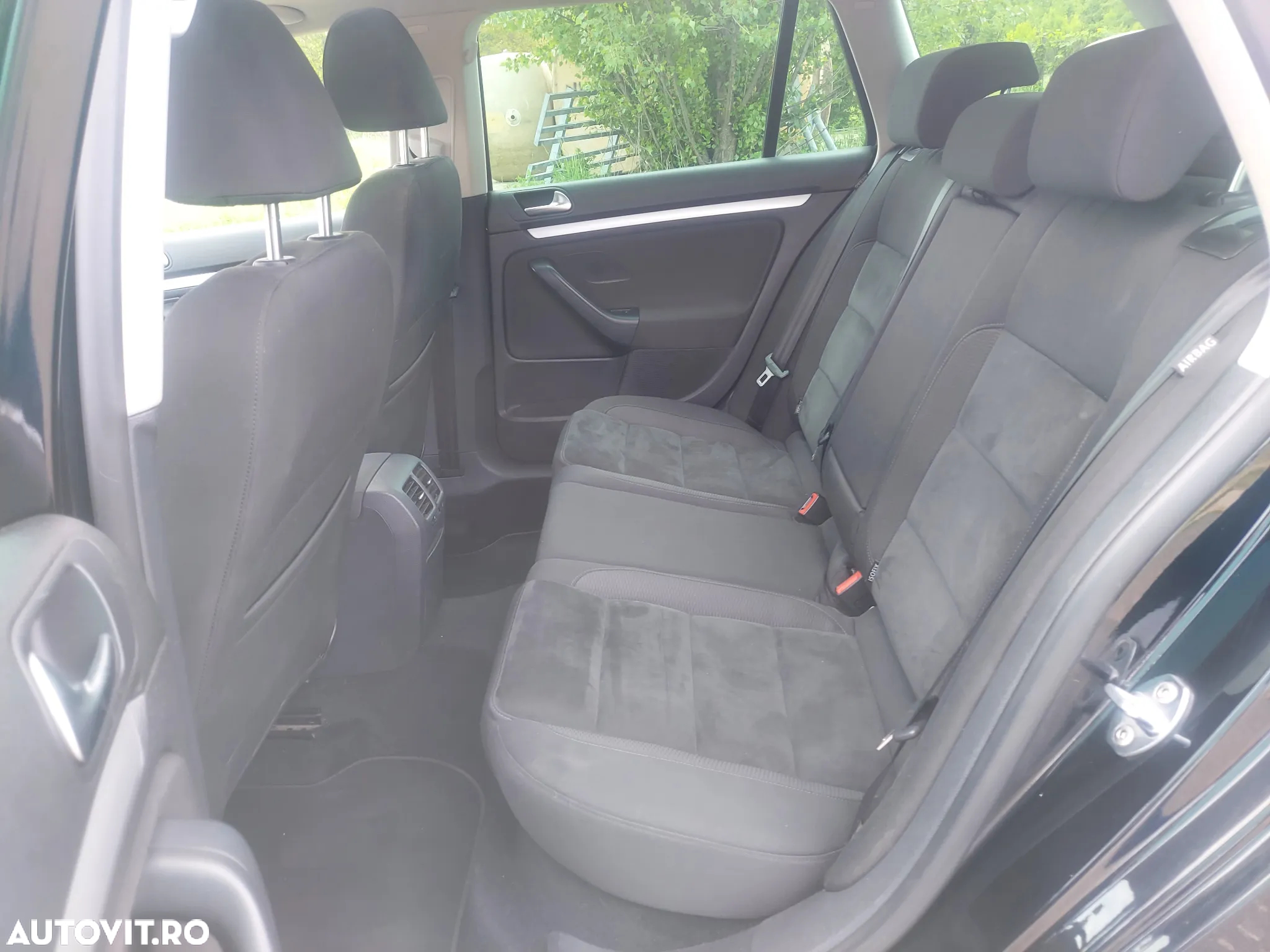 Volkswagen Golf 1.4 TSI Highline - 9
