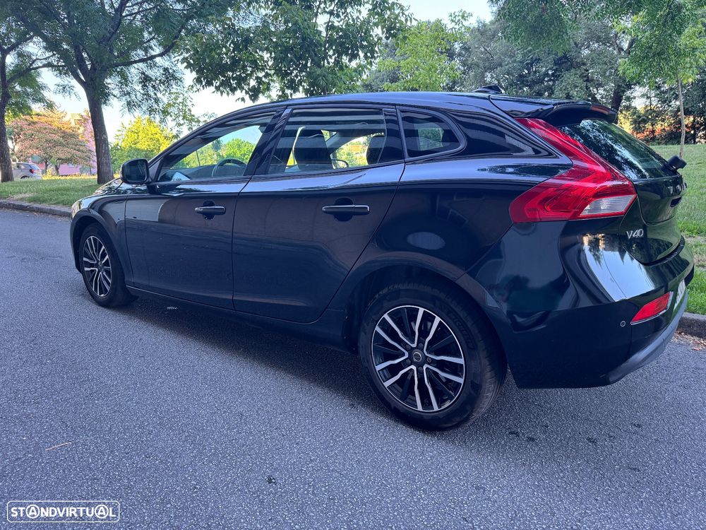Volvo V40 - 3