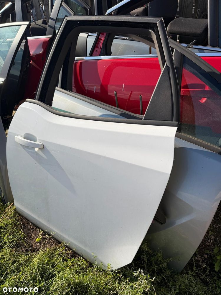 Drzwi lewe tylne lewy tył Opel Meriva B II Z40R - 3