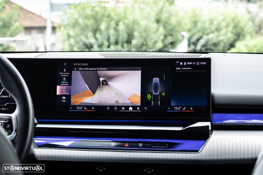 BMW i5 eDrive40 Pack Desportivo M - 60