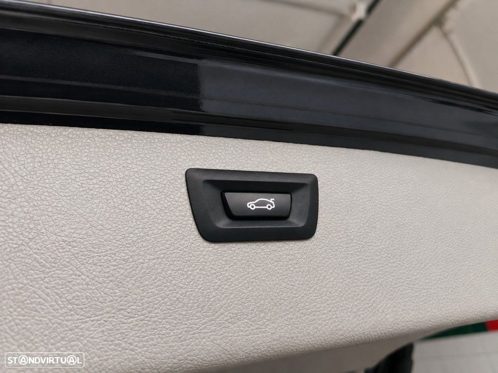 BMW 318 d Line Sport Auto - 17