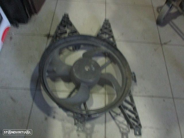 Ventilador 8200066098 RENAULT TWINGO 2005 1.2I - 2