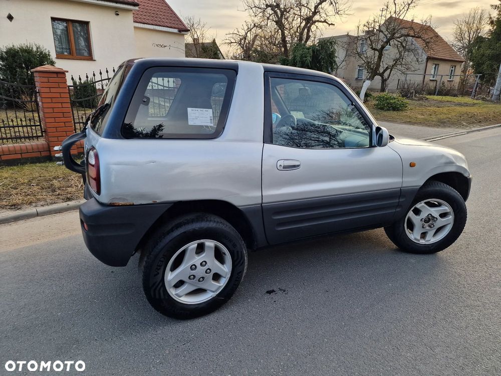 Toyota RAV4 2.0 Special - 7