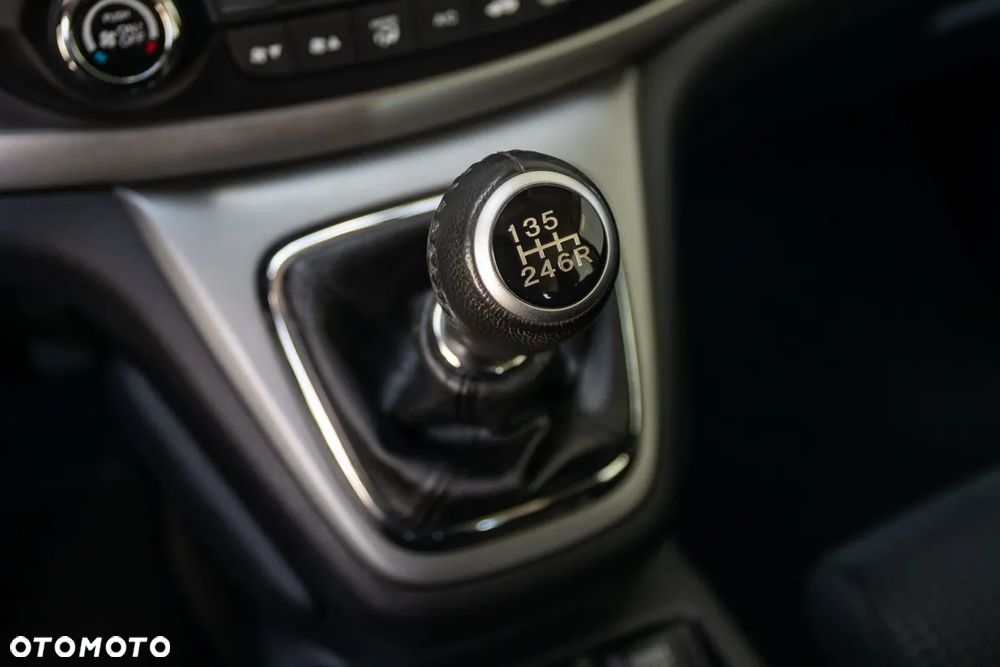 Honda CR-V 2.0i-VTEC 2WD Elegance - 24