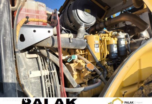 Caterpillar Walec drogowy  CAT CS 64 B , METAL-GUMA  ,2018 rok - 18