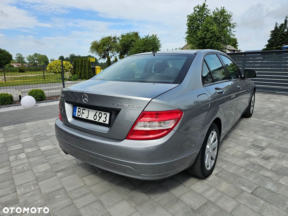 Mercedes-Benz Klasa C 180 Kompressor Automatik Avantgarde - 15