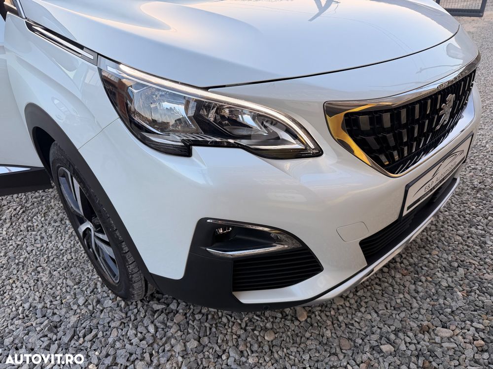 Peugeot 3008 PureTech 130 Stop & Start GPF Allure - 21