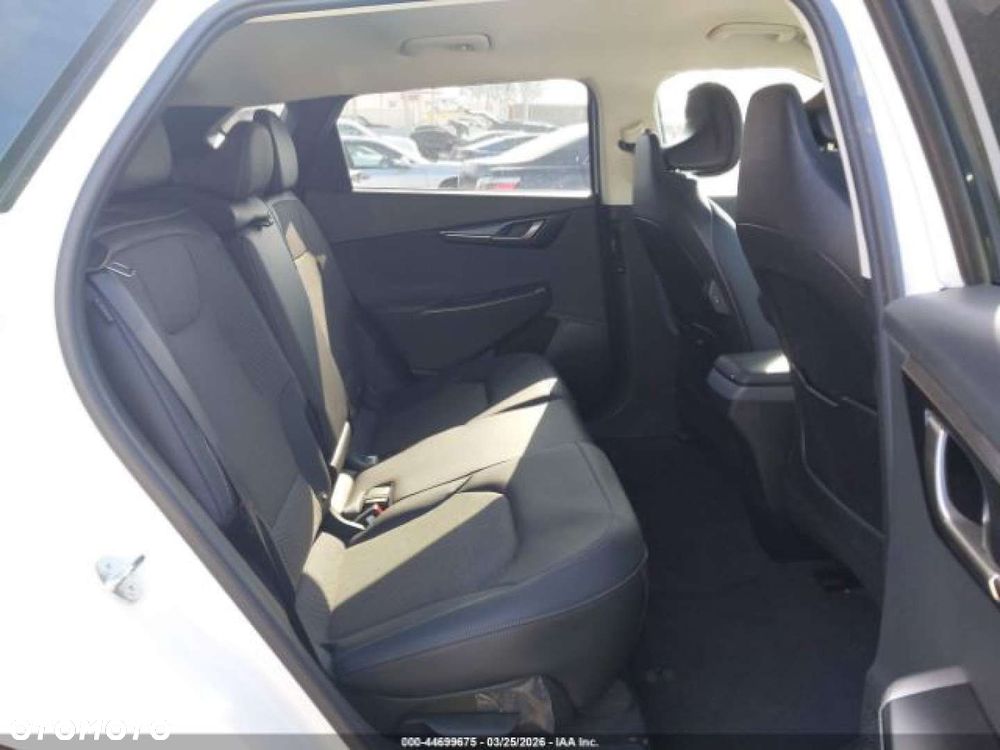Kia EV6 - 15
