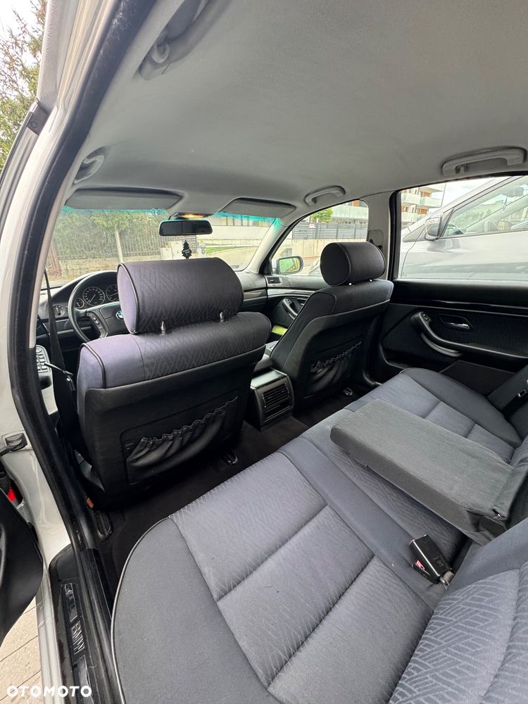 BMW Seria 5 - 8