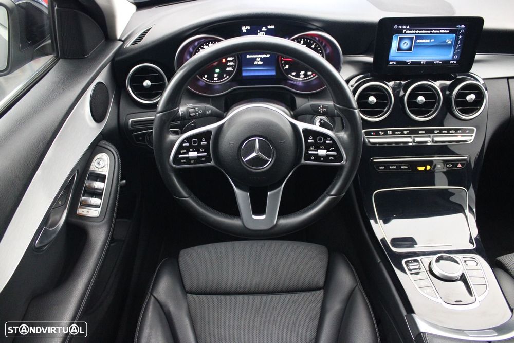 Mercedes-Benz C 200 - 10