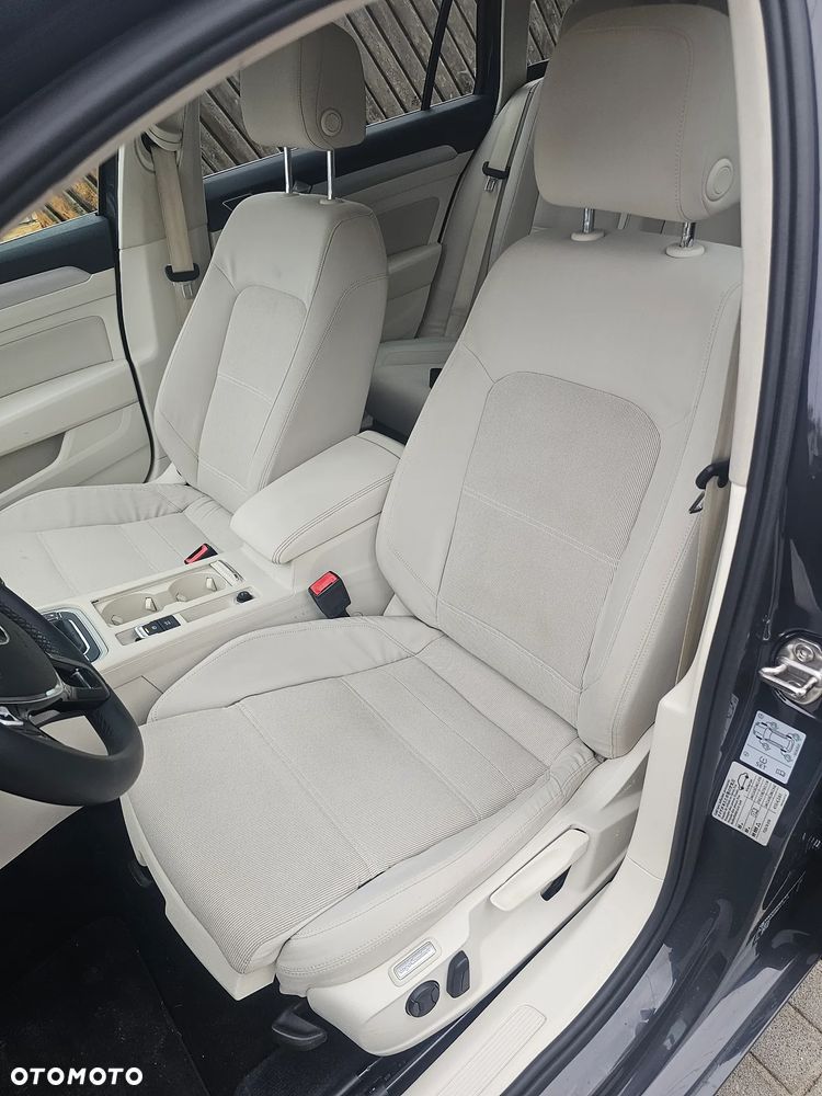 Volkswagen Passat 1.6 TDI (BlueMotion Technology) Comfortline - 9