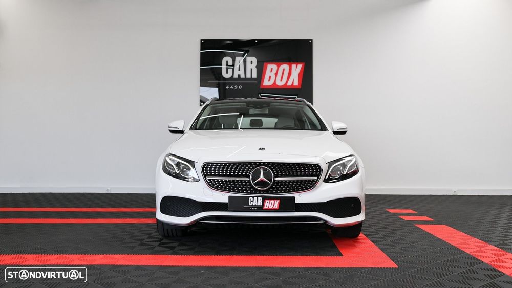 Mercedes-Benz E 300 de 4Matic T 9G-TRONIC Avantgarde - 2