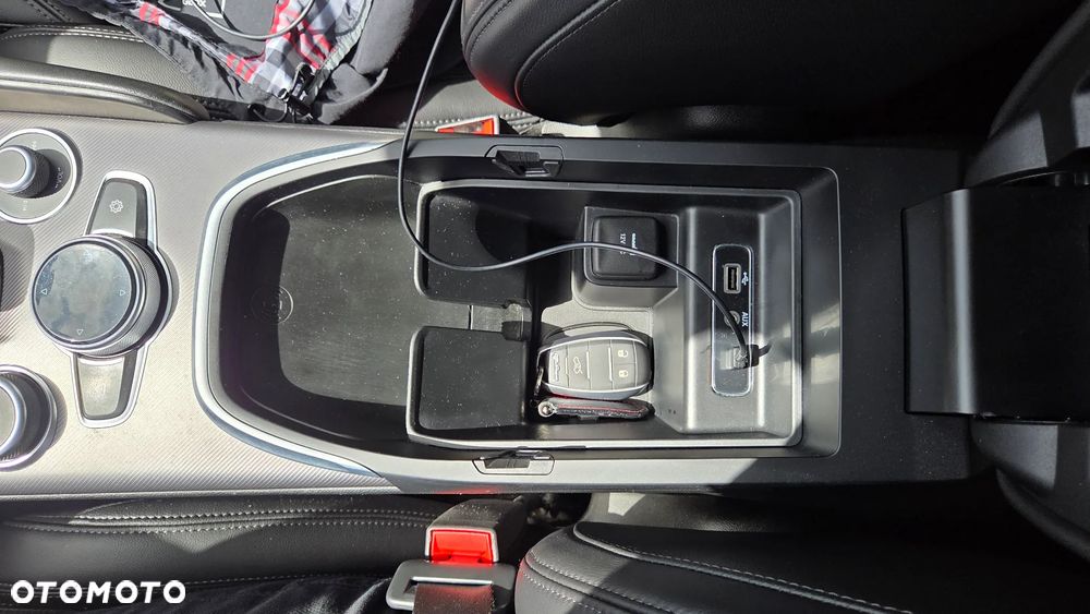 Alfa Romeo Giulia 2.0 Turbo Veloce Q4 - 28