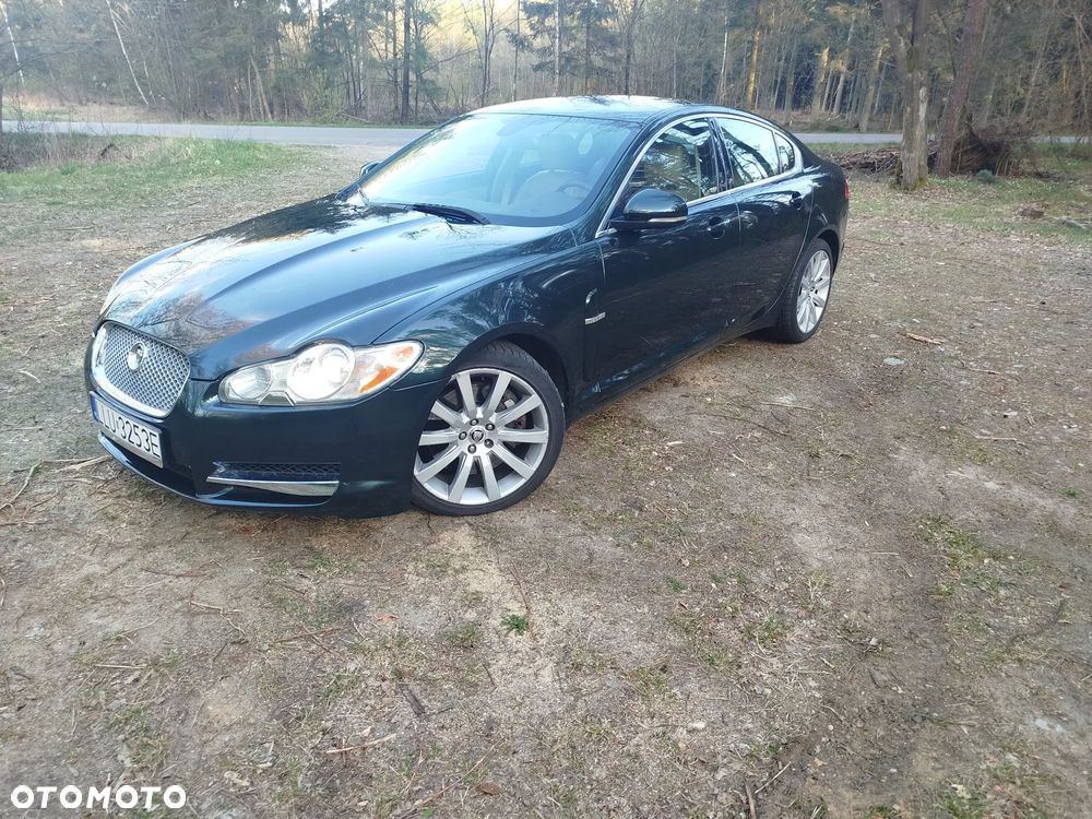 Jaguar XF 3.0 V6 D Luxury - 1