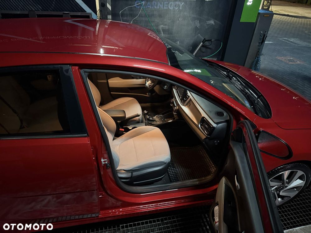 Kia Rio 1.2 XL - 12