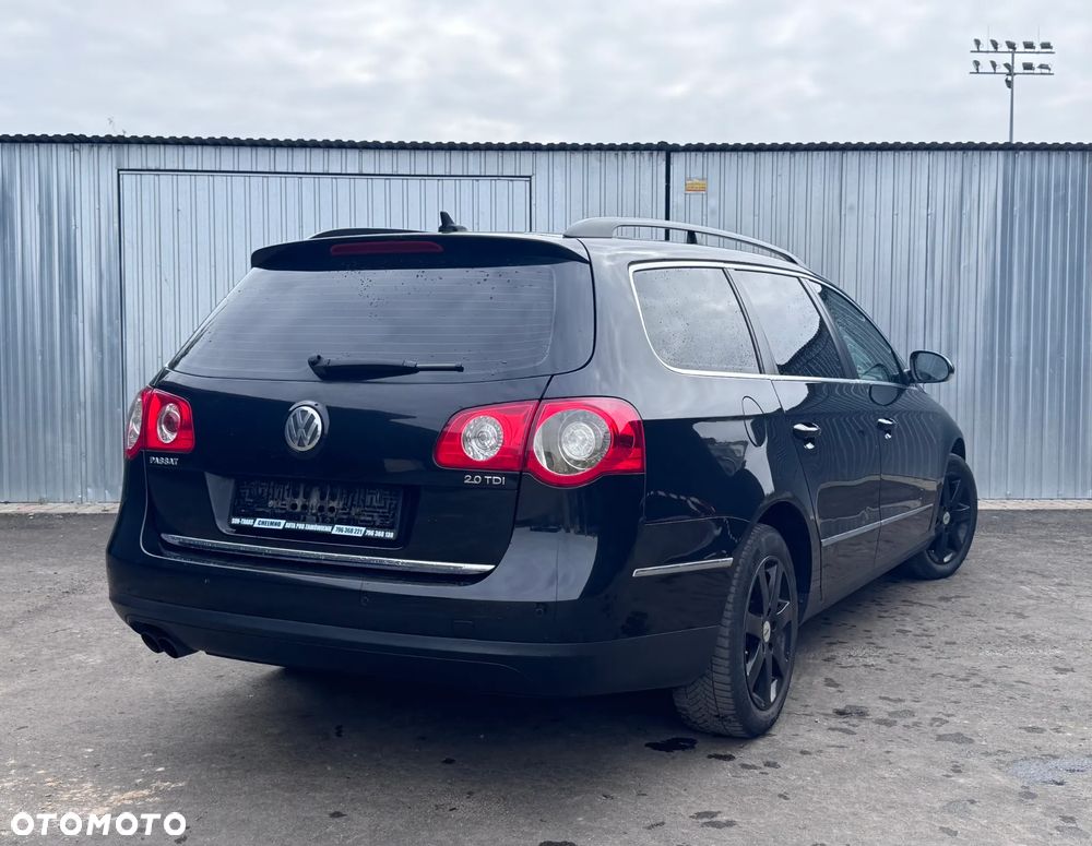 Volkswagen Passat 2.0 TDI Comfortline - 5