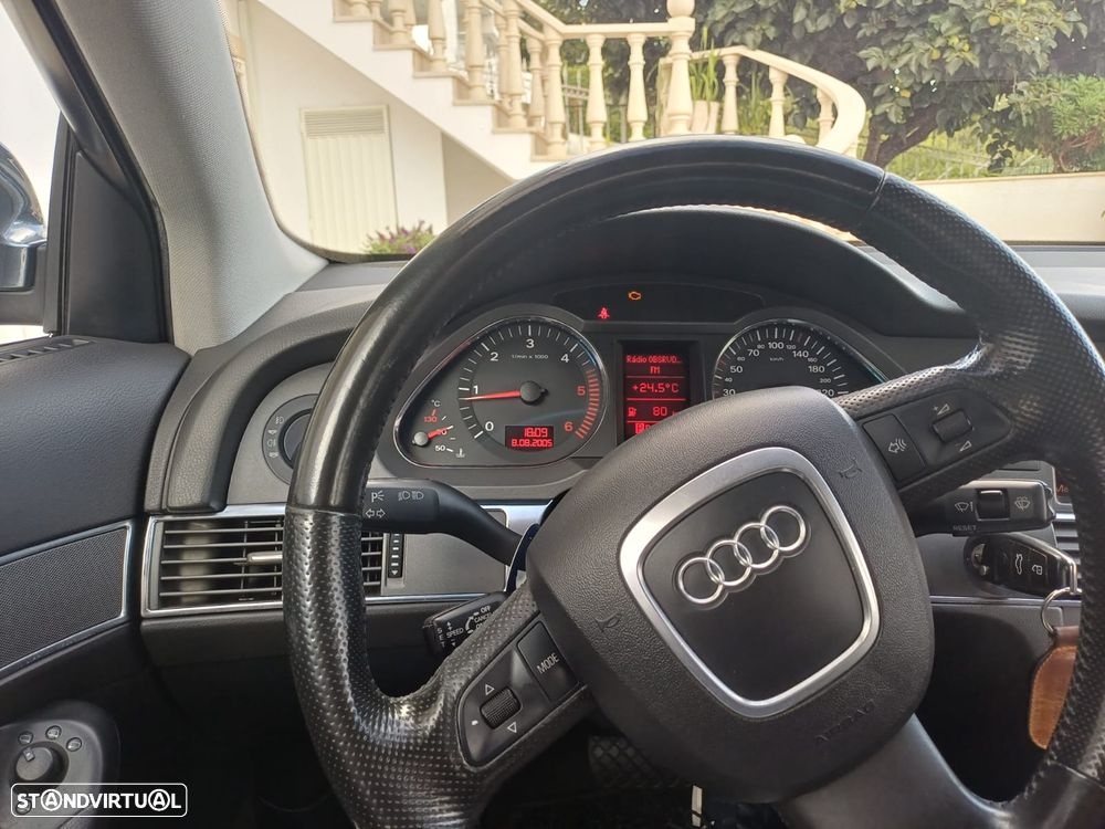 Audi A6 3.0 TDI V6 quattro Exclusive II T. - 7