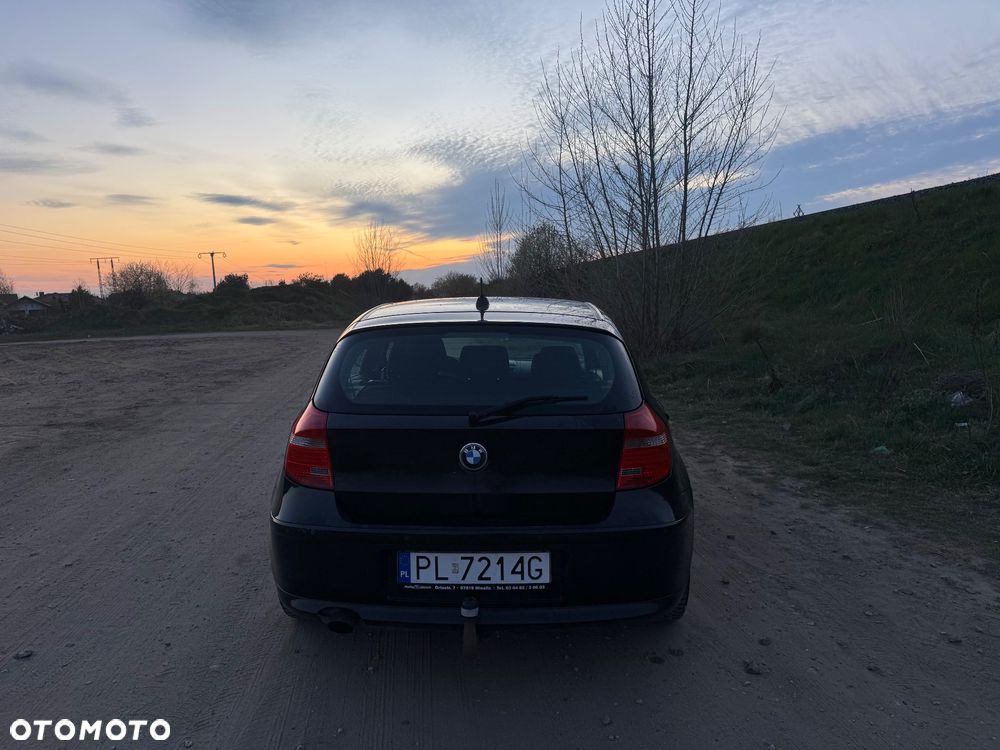 BMW Seria 1 116i - 4