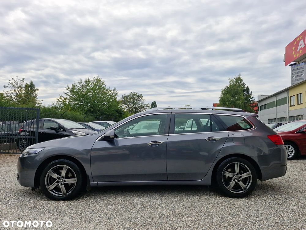 Honda Accord 2.0 Comfort - 2