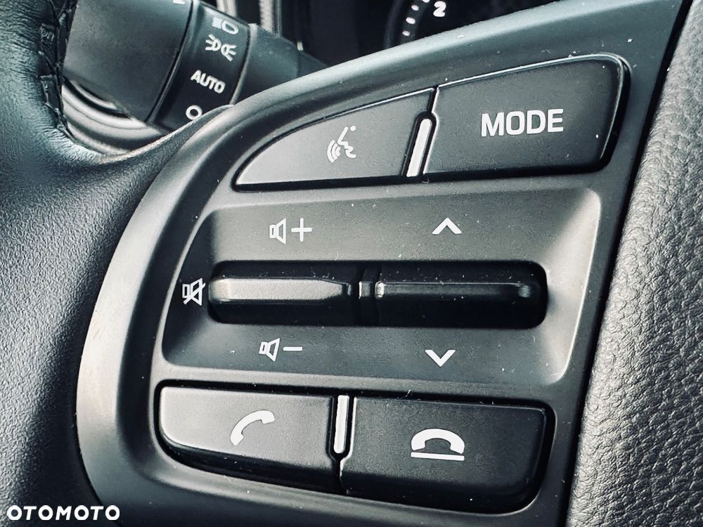 Hyundai i10 1.0 Pure - 17