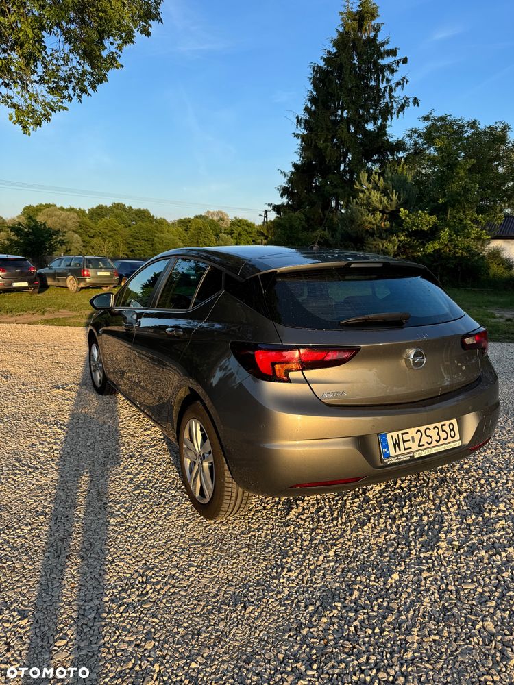 Opel Astra - 4