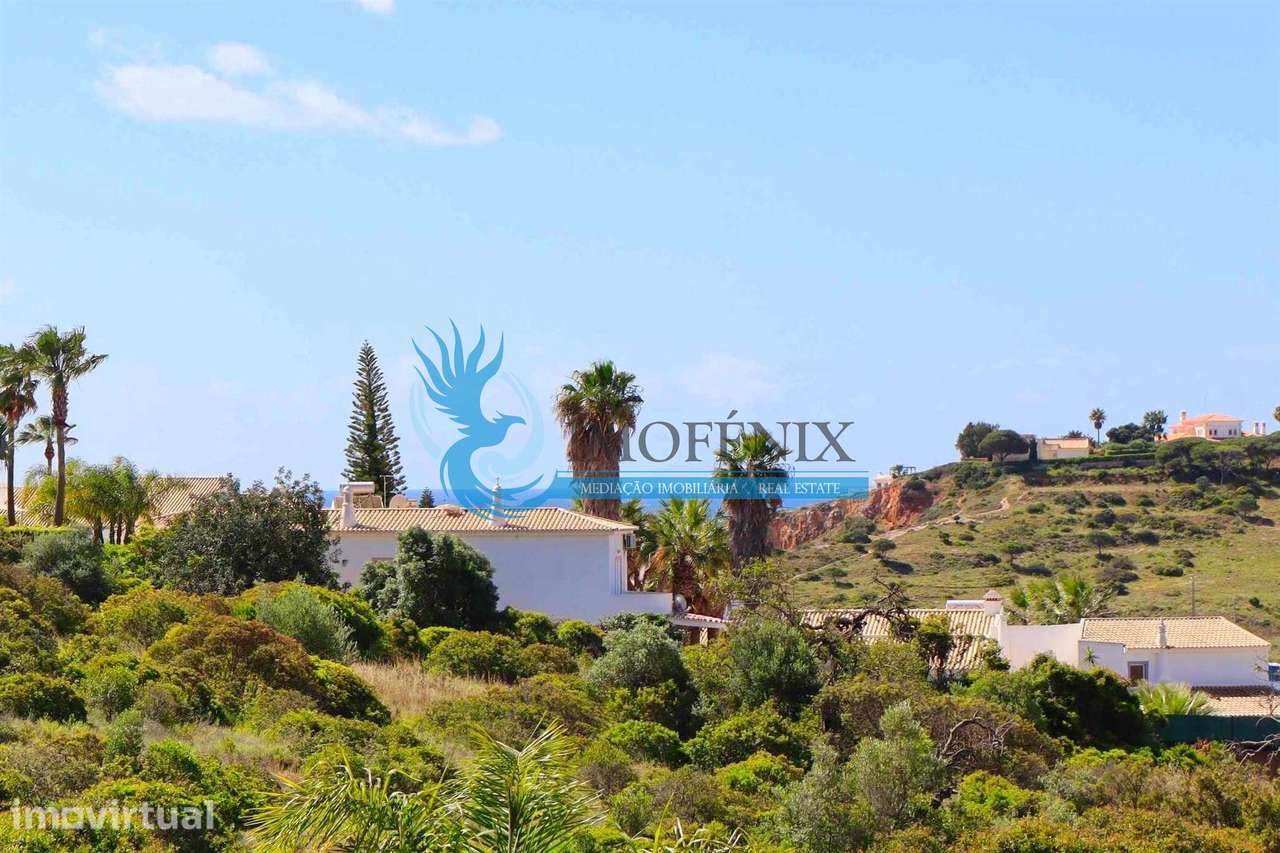 Moradia de luxo T4 localizada na encosta da Orada com 1000m² de lote - Grande imagem: 4/60