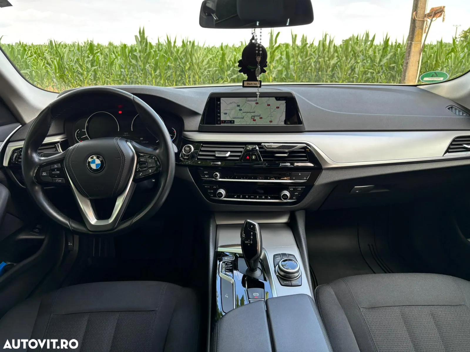 BMW Seria 5 520d AT - 14