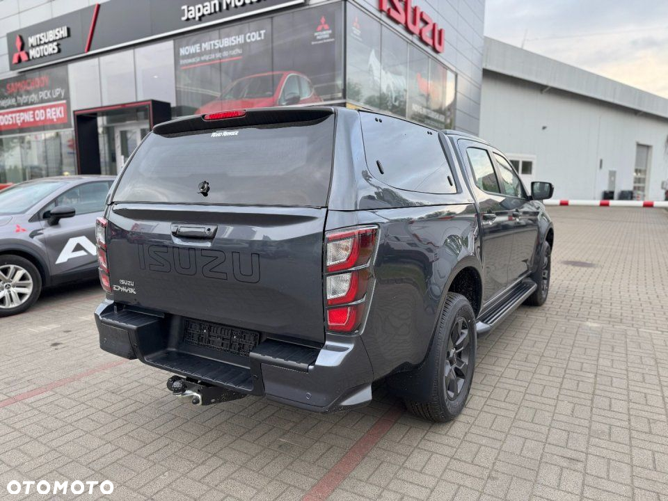 Isuzu D-Max - 4