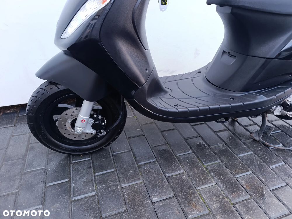 Piaggio ZIP - 8
