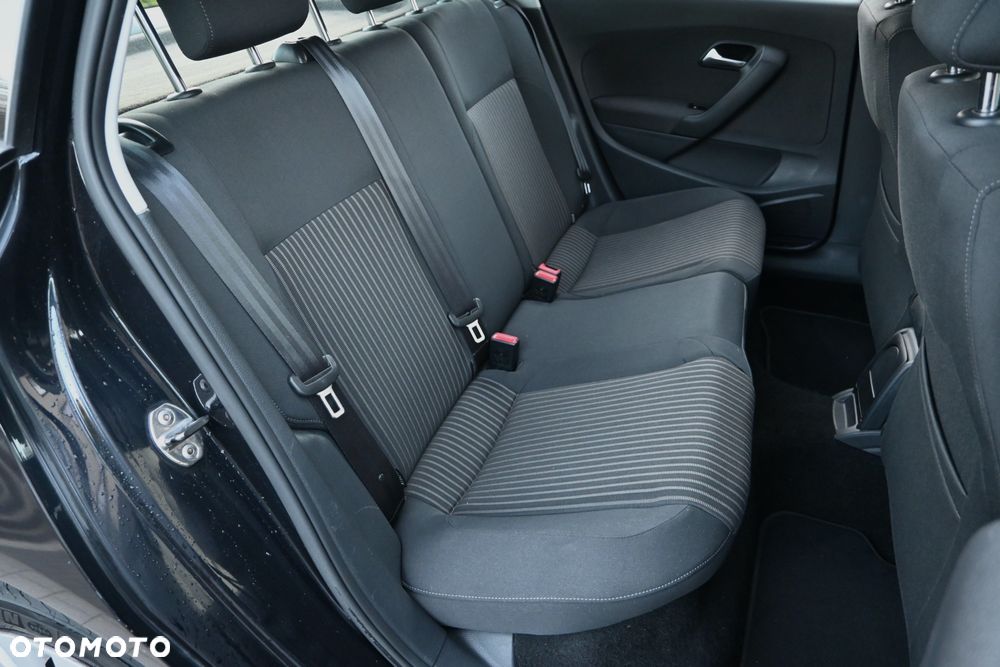 Volkswagen Polo 1.6 TDI Highline - 30