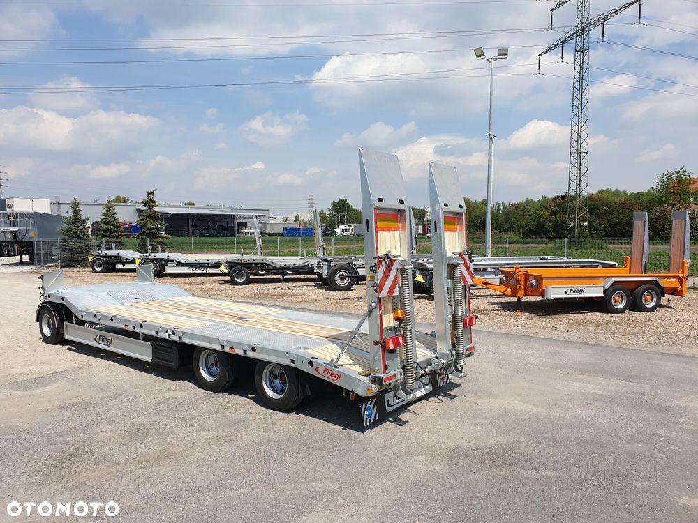 Fliegl Fliegl przyczepa niskopodwoziowa DTS 300 - 3