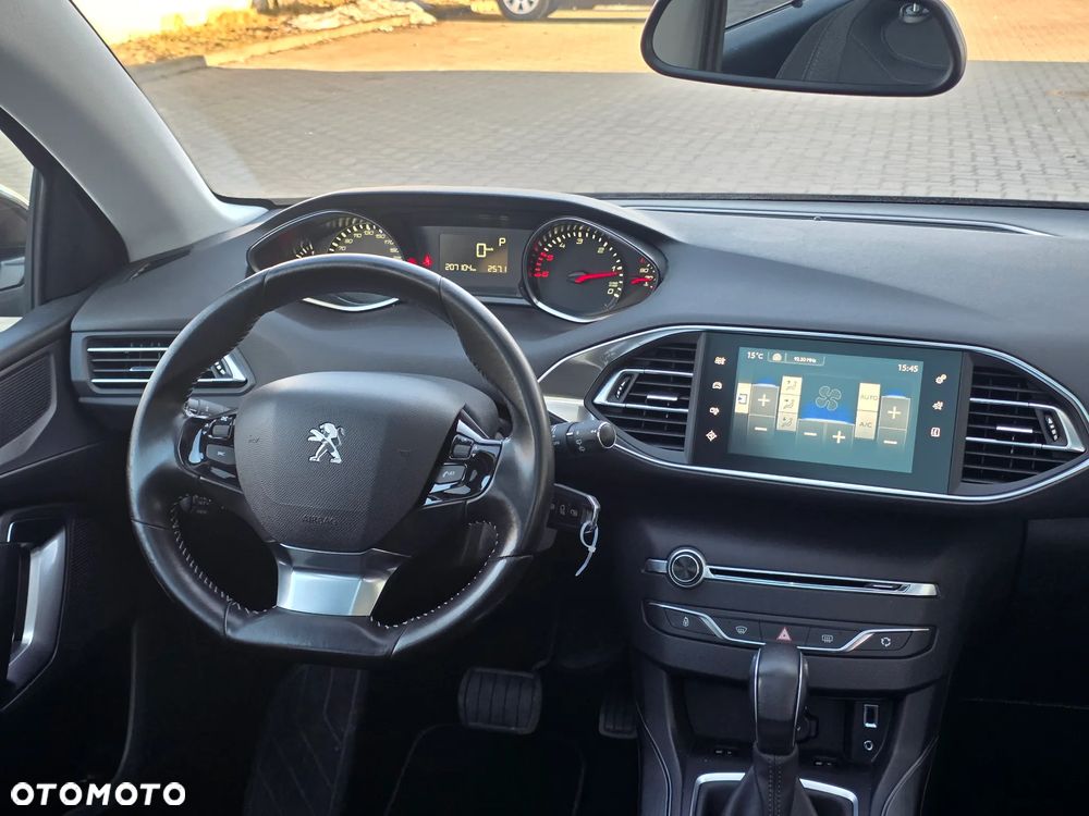 Peugeot 308 BlueHDi 150 EAT6 Stop & Start Niveau 2 Business-Line - 8