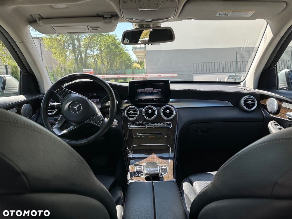 Mercedes-Benz GLC 300 4Matic 9G-TRONIC - 8
