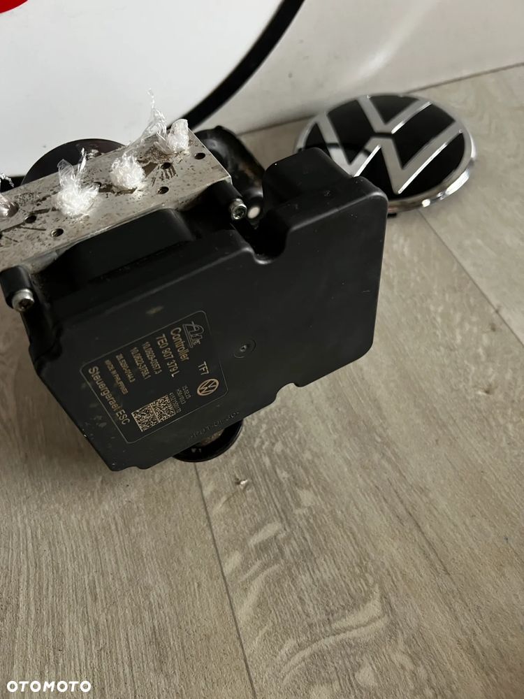 ZESTAW STARTOWY I MULTIMEDIALNY T5 T6 7E0035156B 7E0907379L 7E0614517J 7H0937096P 03L907309M 7E0959655B  CENY W OPISIE DOWOLNA KONFIGURACJA - 6