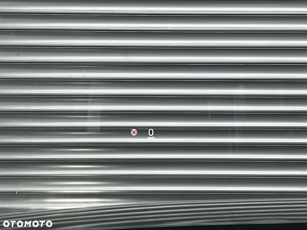 Mazda 3 2.0 mHEV Exclusive Line - 17