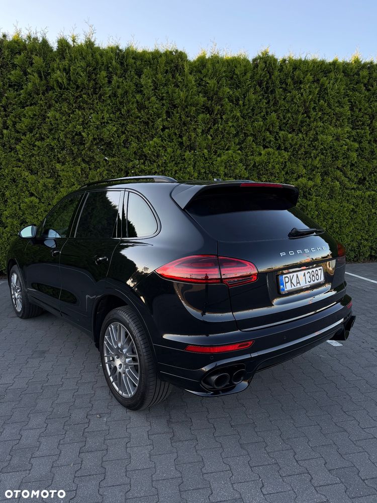 Porsche Cayenne - 7