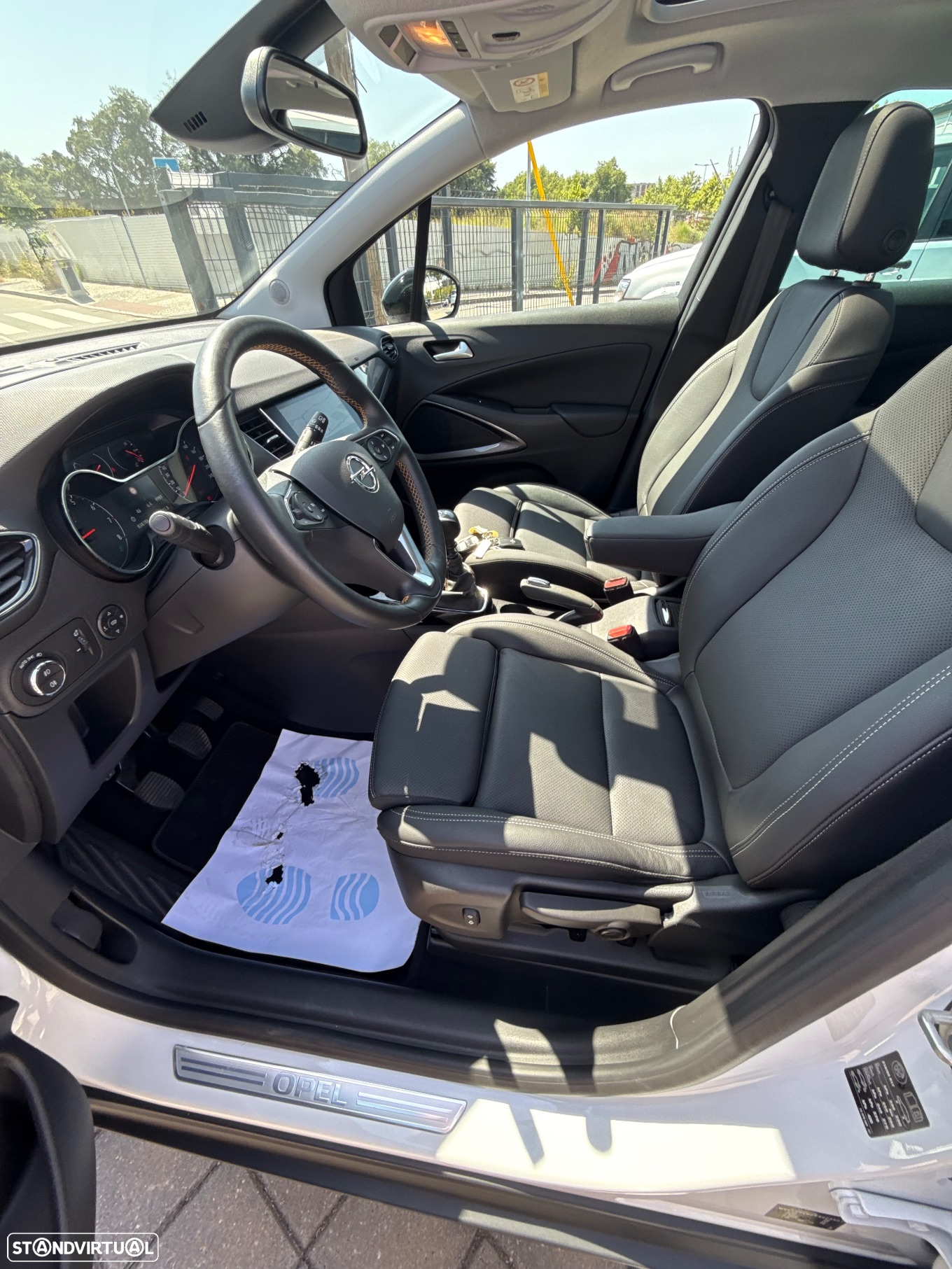 Opel Crossland X 1.2 T Ultimate - 21