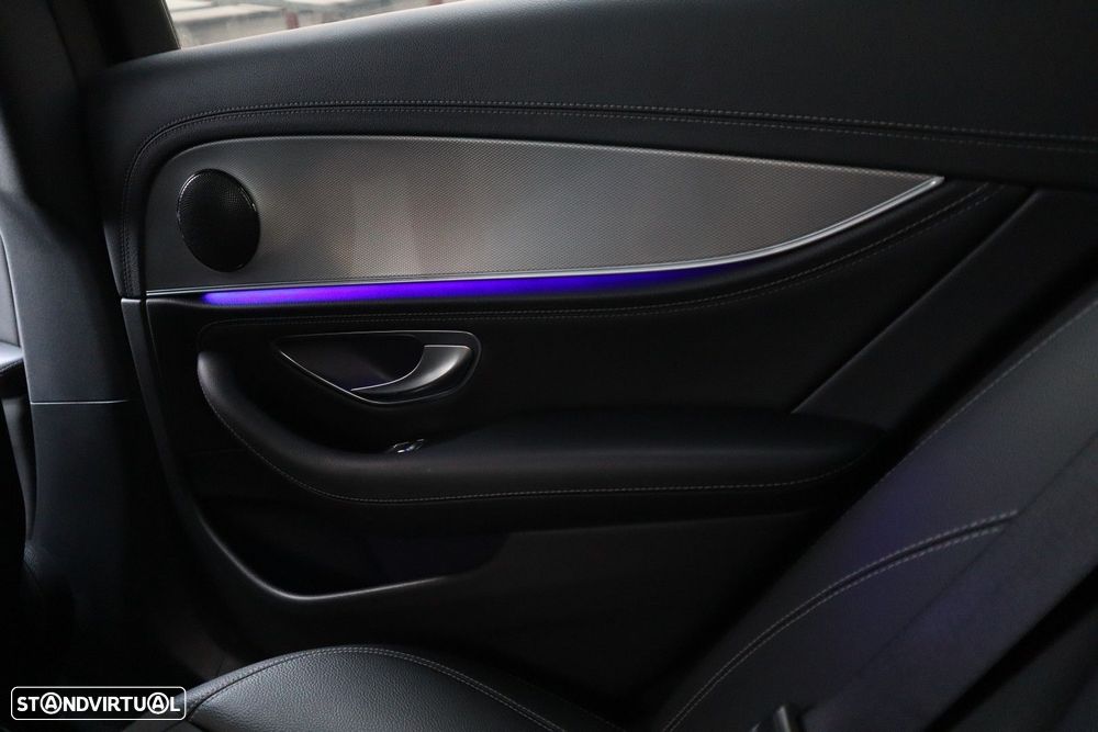 Mercedes-Benz E 220 d 9G-TRONIC AMG Line - 38