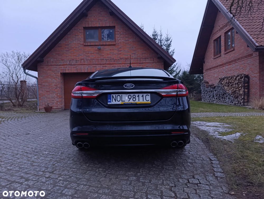 Ford Fusion - 6