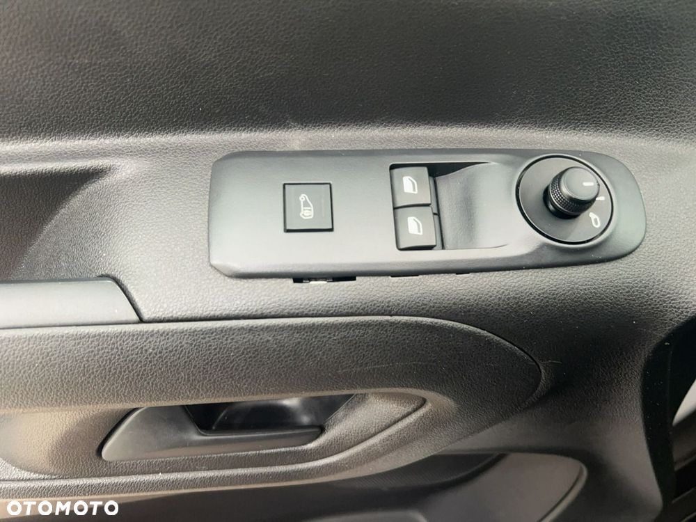 Toyota Proace City - 14