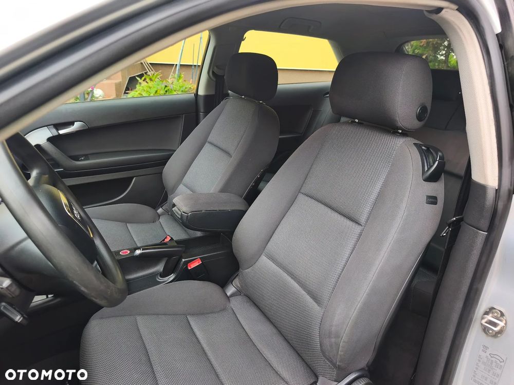 Audi A3 3-drzwiowe 2.0 TDI Ambiente - 10